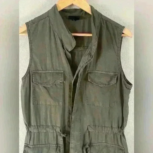 Mossimo Olive Green Button Down Utility Cargo Vest Pockets Medium - Picture 2 of 10